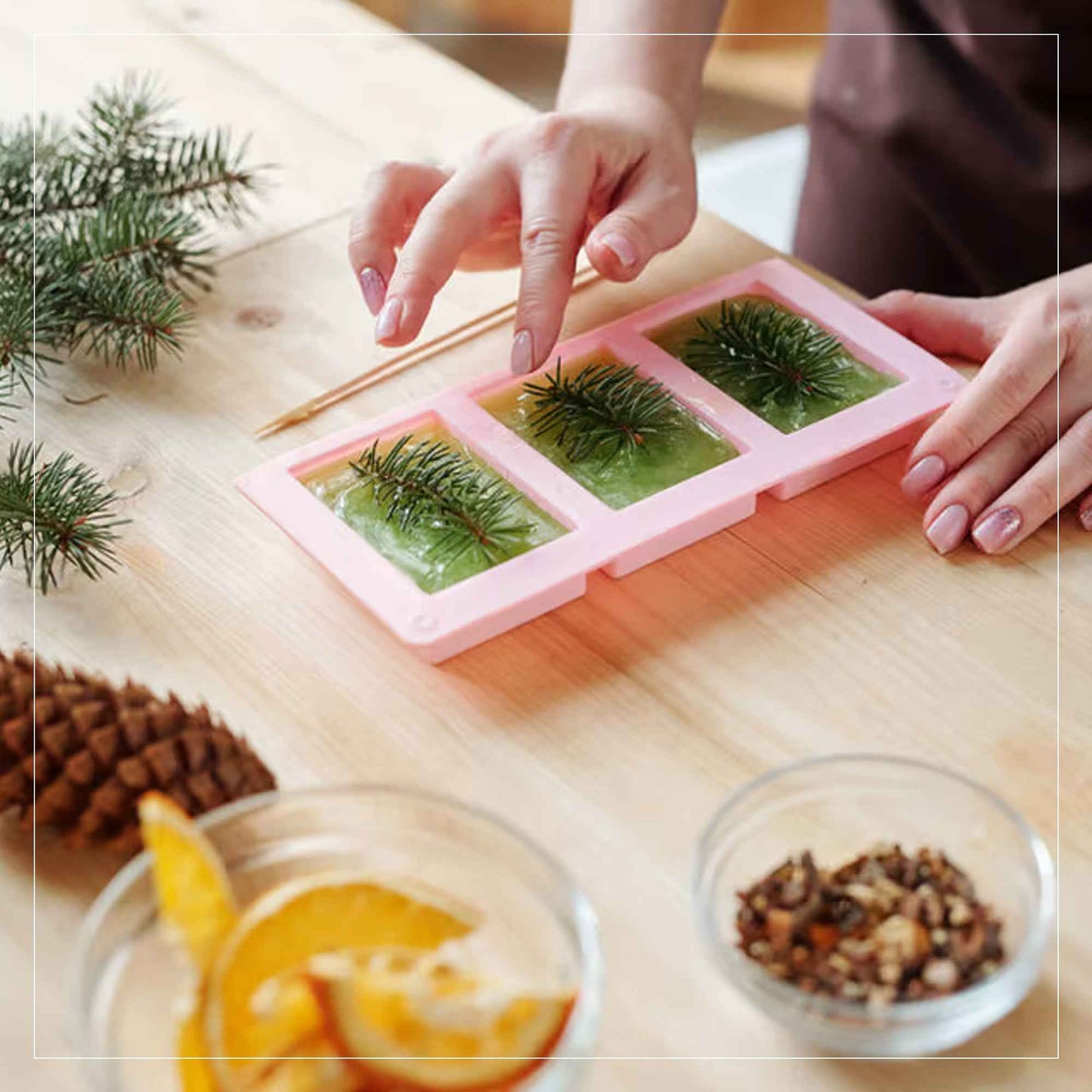 Hasthkar Clear Glycerine Soap Base Flakes- 450gm (Pack of 2)